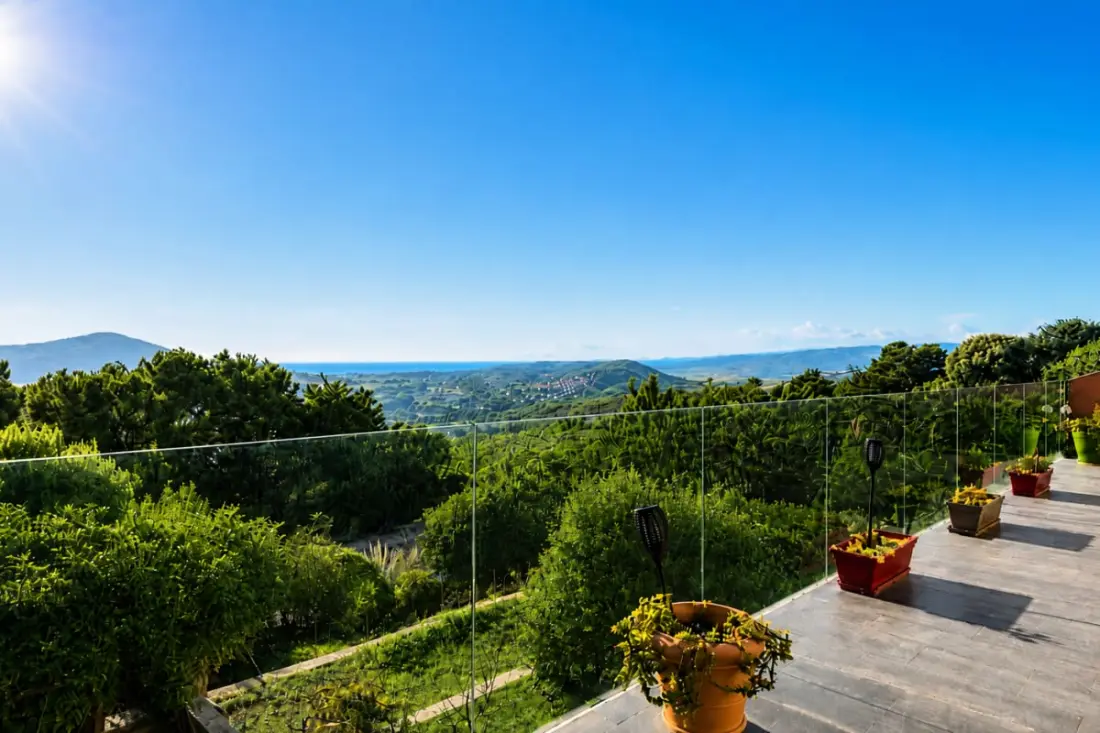 Villa Spacieuse Avec Piscine Et Vue Sur La Baie