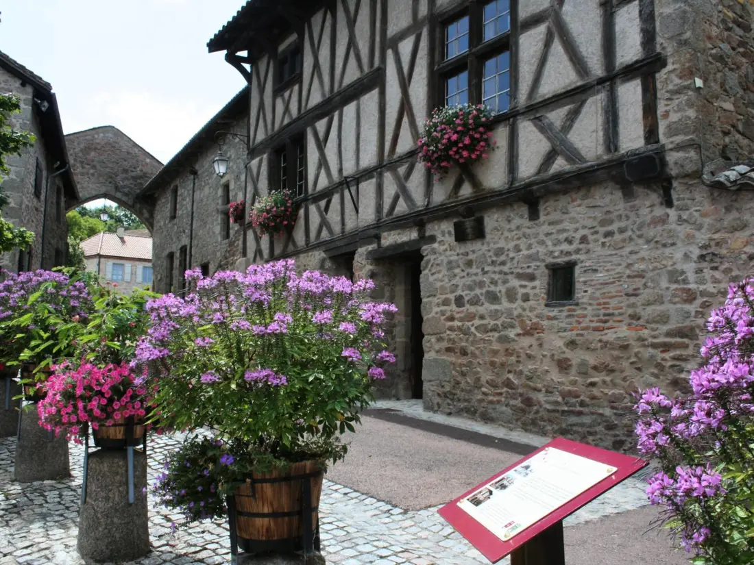 Maison de Vacances LE CROZET 4