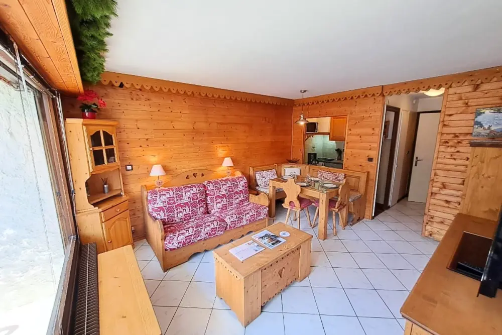 Studio Avec Balcon, Au Centre Du Village