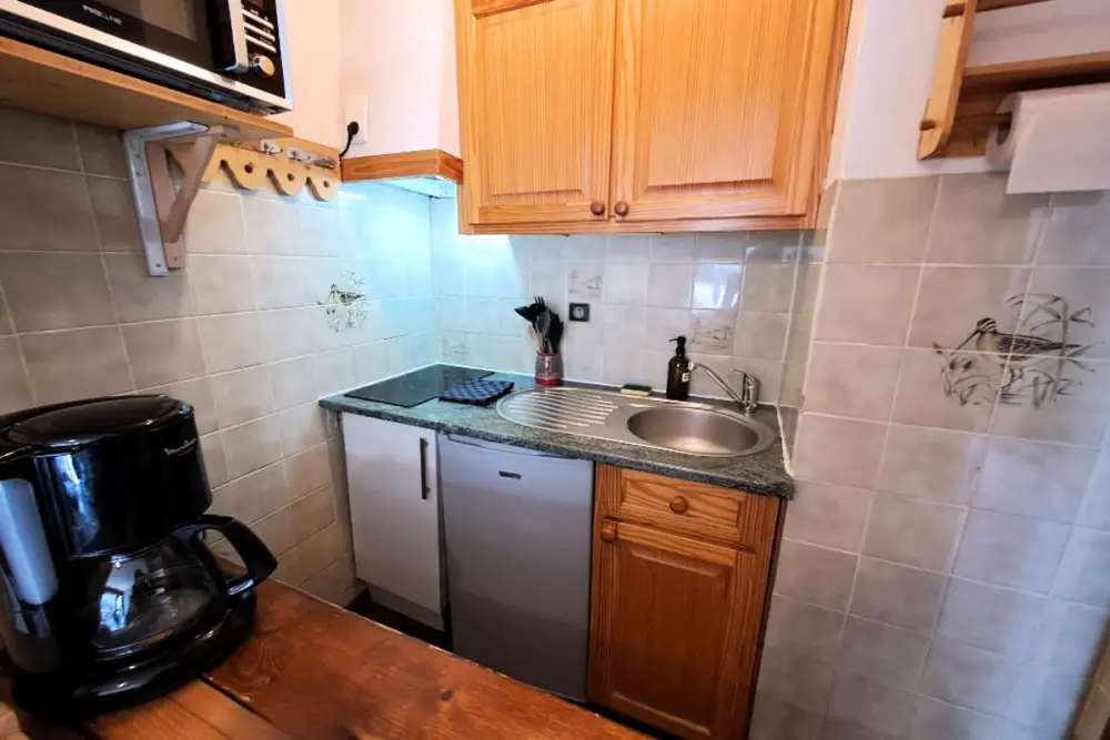 Studio Avec Balcon, Au Centre Du Village