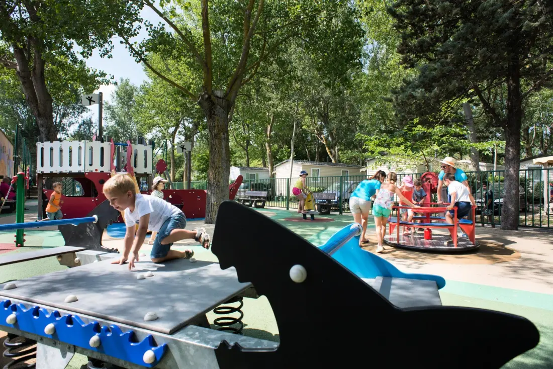 Camping Abri de Camargue 4 étoiles★★★★