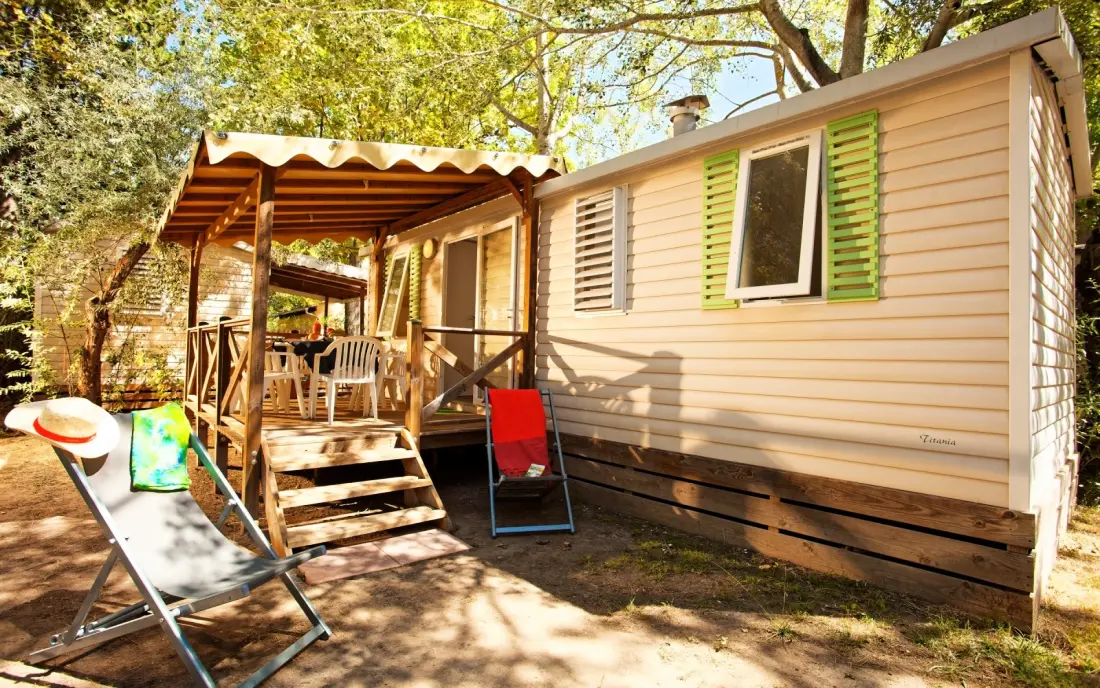 Camping Abri de Camargue 4 étoiles★★★★