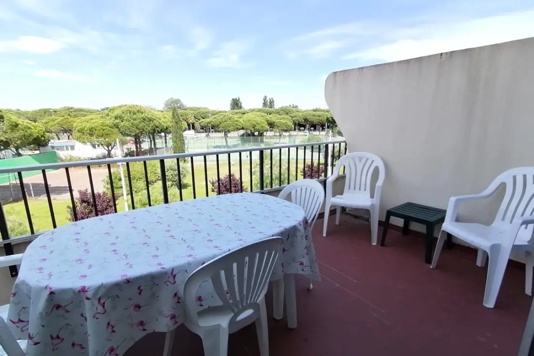 40m² Avec Terrasse Dans Une Résidence Avec Piscine