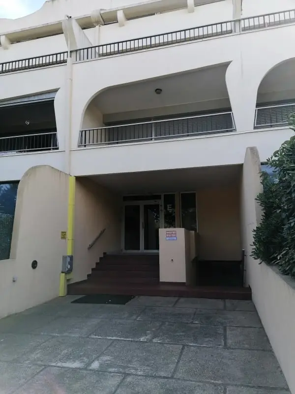 40m² Avec Terrasse Dans Une Résidence Avec Piscine