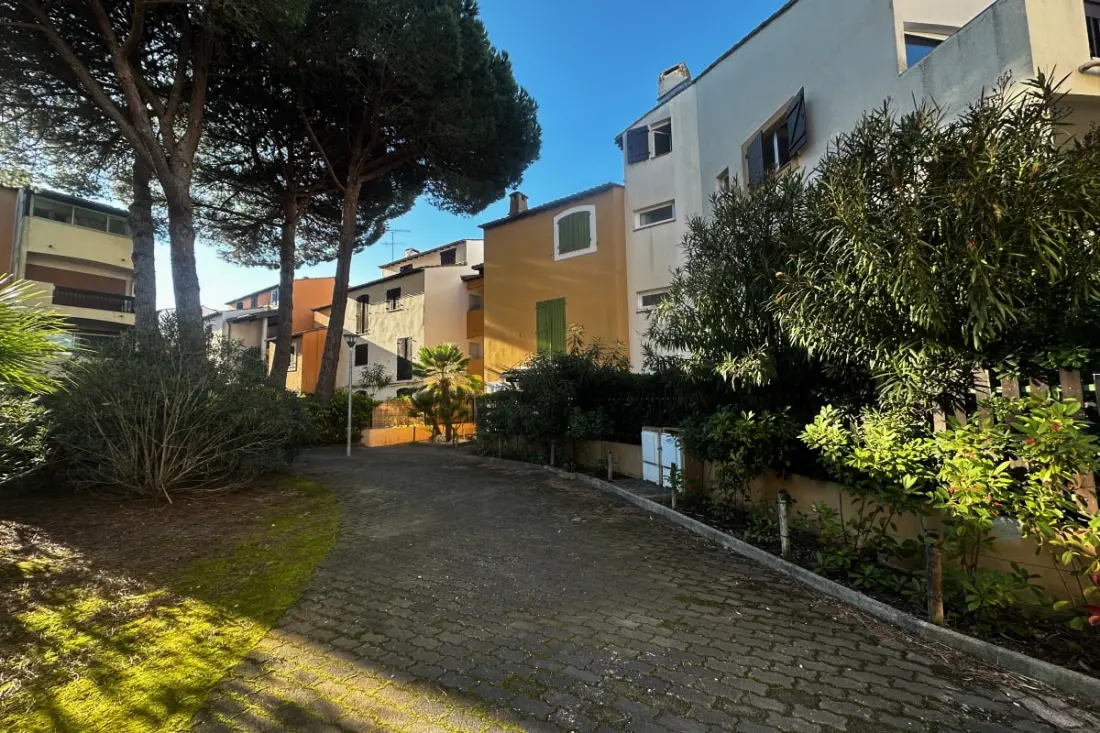 Résidence Appartement Camargue Village à Deux Pas De La Plage Du Boucanet
