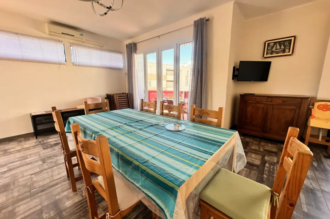 Résidence Coeur De Camargue : Terrasse Et Plage à Pied Au Centre