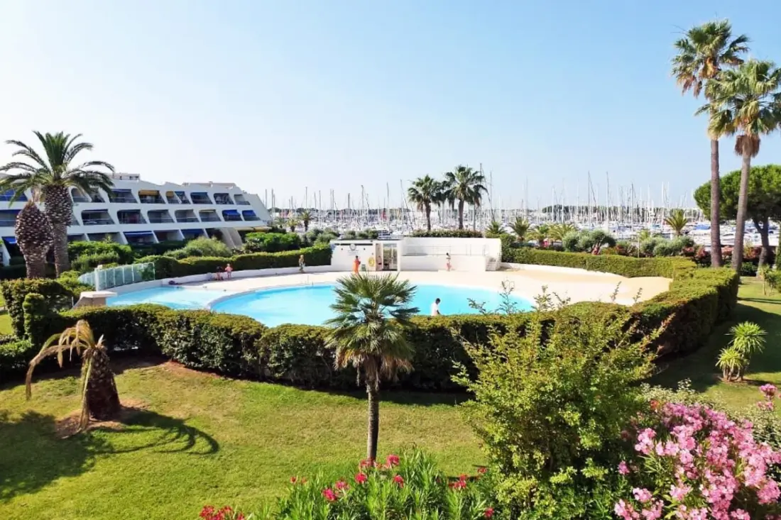 Résidence Jardins Du Port D3073 – Studio Clim, Terrasse, Parking, Wi-fi, Piscine