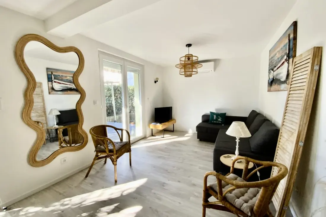 Résidence L’eldorado – Séjour Au Boucanet Avec Terrasse Ombragée
