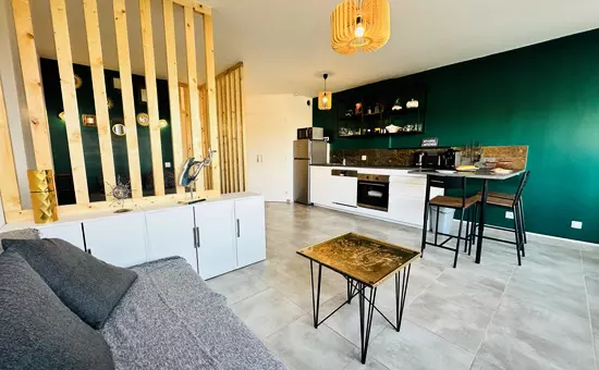 Résidence L'emeraude Au Soleil : Studio Avec Coin Nuit Dans Résidence Sur La Plage