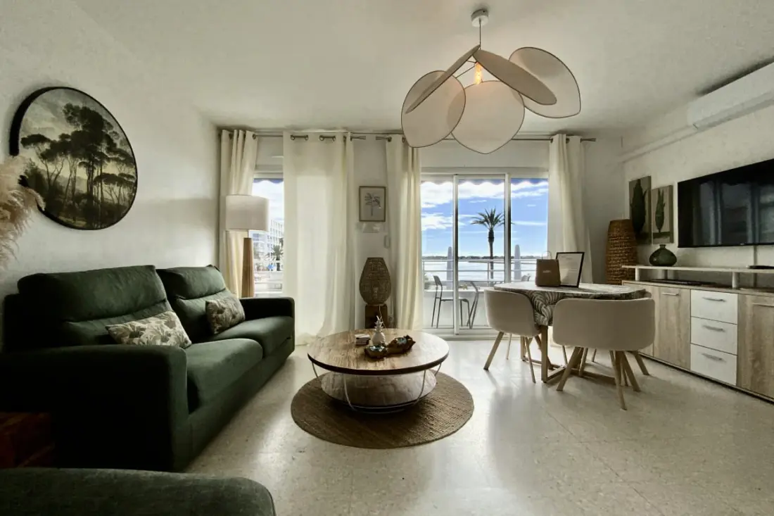 Résidence Impérial 1 – Appartement Vue Mer Face à La Plage Rive Gauche Du Grau-du-roi