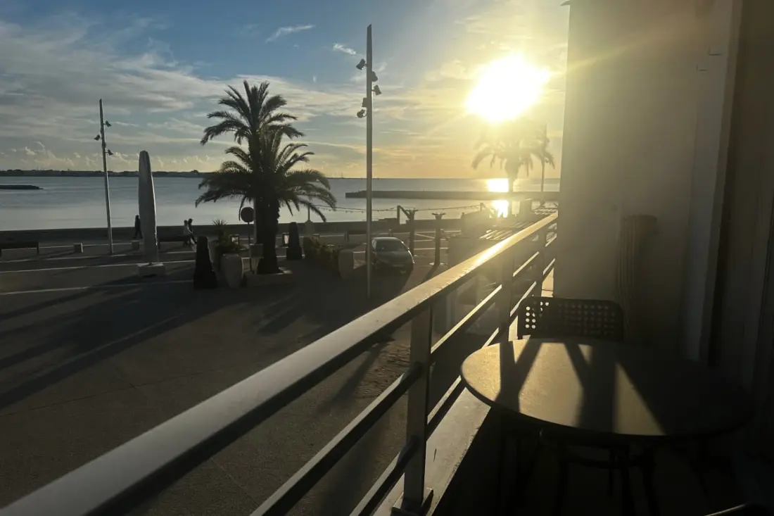 Résidence Impérial 1 – Appartement Vue Mer Face à La Plage Rive Gauche Du Grau-du-roi
