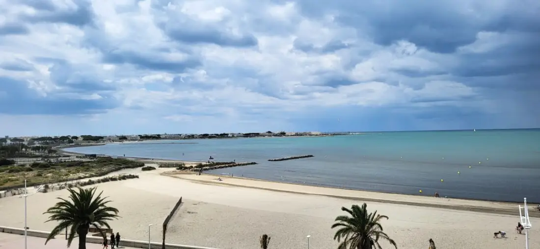 Résidence La Voile 🌊bleue : Plage 🏖️et Commerces à Pied 21 étoiles★ De France