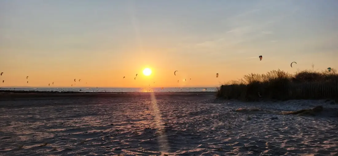 Résidence La Voile 🌊bleue : Plage 🏖️et Commerces à Pied 21 étoiles★ De France