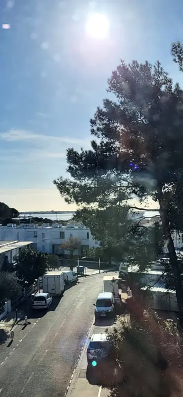 Résidence La Voile 🌊bleue : Plage 🏖️et Commerces à Pied 21 étoiles★ De France