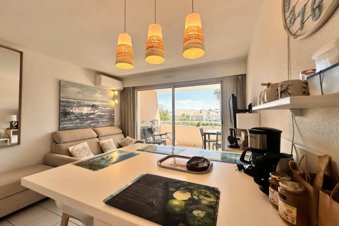 Résidence Le Mayflower – Appartement Ensoleillé Avec Piscine