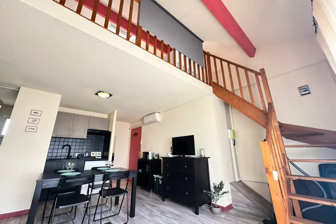 Résidence Le Petit Marius – Duplex Climatisé Avec Parking Au Grau-du-roi