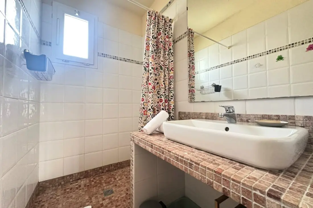 Résidence Le Petit Marius – Duplex Climatisé Avec Parking Au Grau-du-roi
