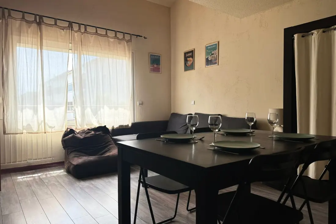 Résidence Le Petit Marius – Duplex Climatisé Avec Parking Au Grau-du-roi