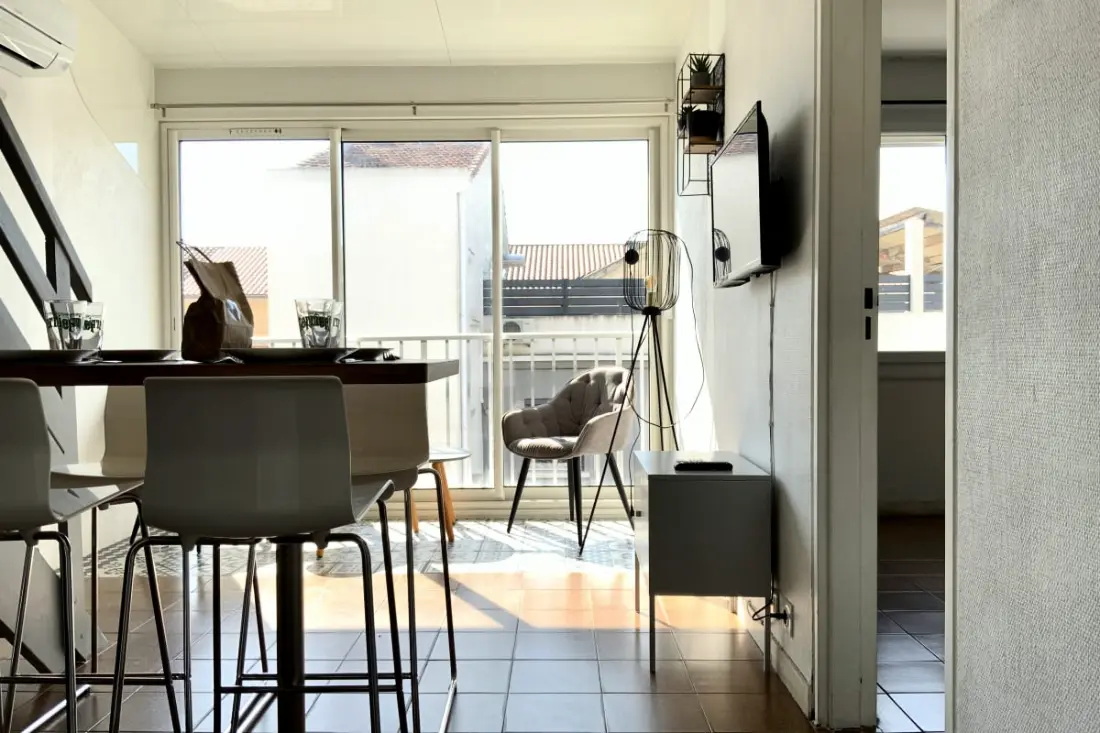 Résidence Le Saint-pierre – Appartement Duplex à 100 M De La Plage