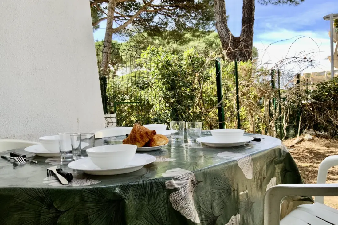 Résidence Le Santa Maria - Appartement Avec Jardin Privé &amp; Parking | Port Camargue