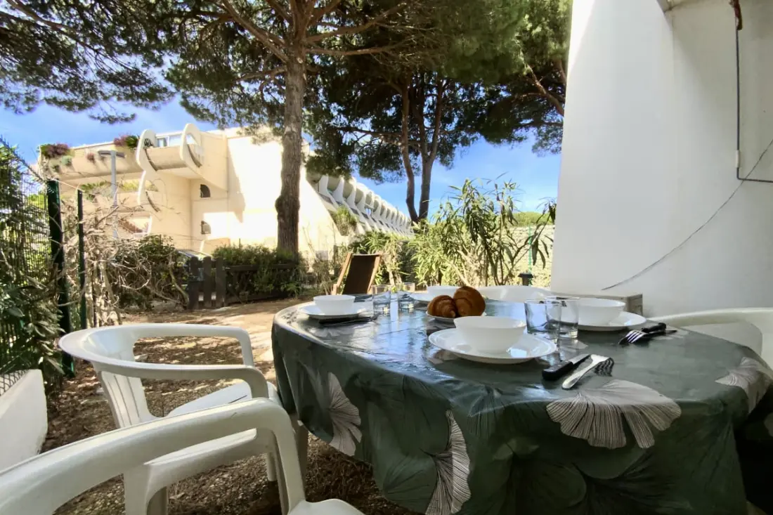 Résidence Le Santa Maria - Appartement Avec Jardin Privé &amp; Parking | Port Camargue