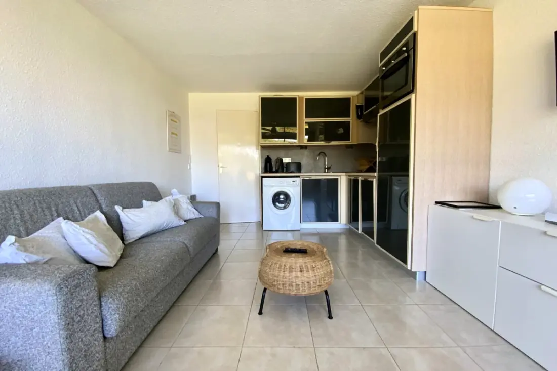 Résidence Le Studio De La Lagune: Studio Cabine Proche De La Plage