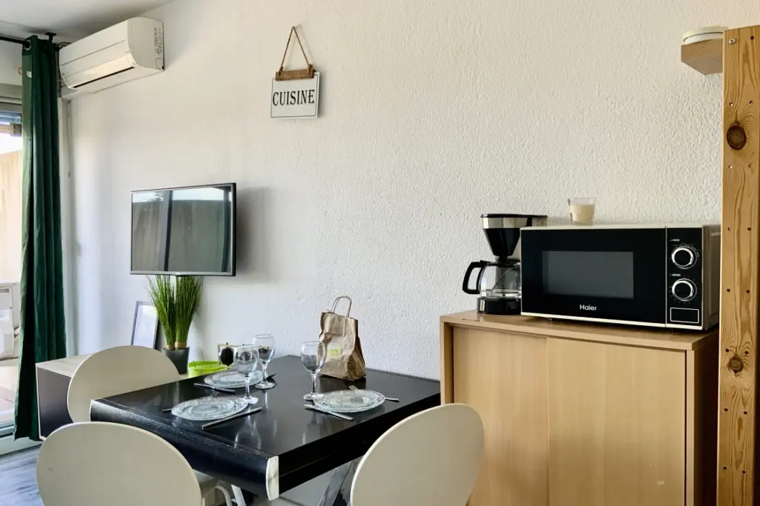Résidence Studio Les Jardins Du Port  Port Camargue, Avec Piscine à 2 Pas De La Plage