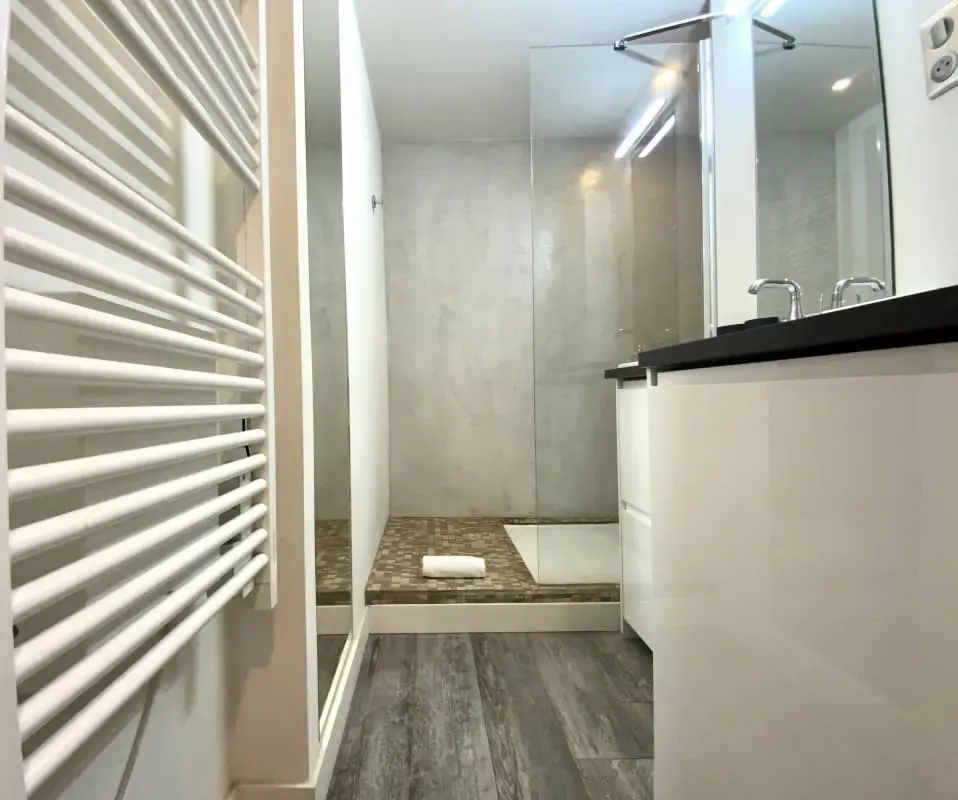 Résidence Les Pieds Dans L'eau - Appartement Moderne à 50 M Plage – Le Grau-du-roi