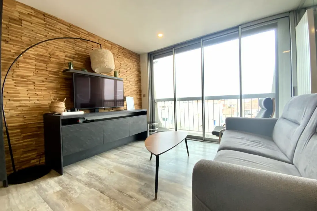 Résidence Les Pieds Dans L'eau - Appartement Moderne à 50 M Plage – Le Grau-du-roi
