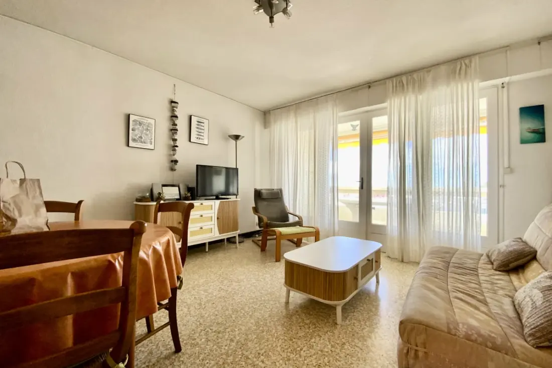 Résidence Tellines - Appartement  Avec Petite Vue Mer