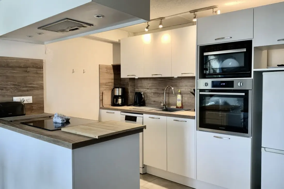Résidence Maisonnette Sur Les Toits – Vue Mer &amp; Port Au Grau-du-roi