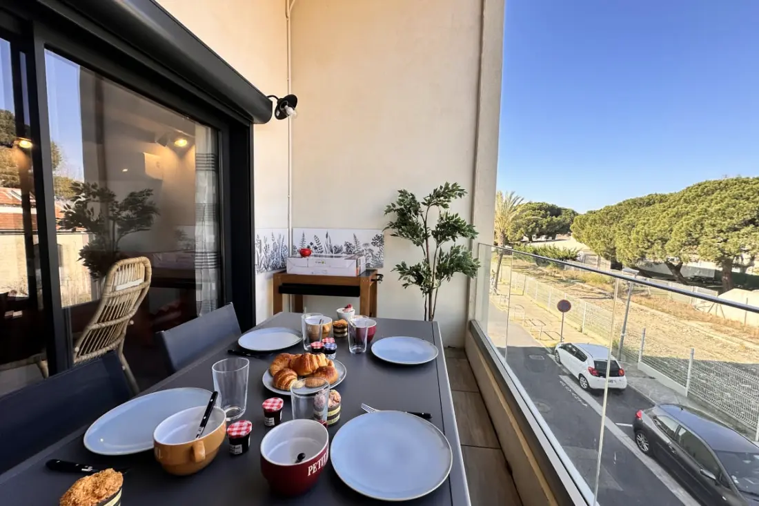 Résidence Appartement "le Refuge Du Bord De Mer" Au Grau Du Roi, 100m De La Plage