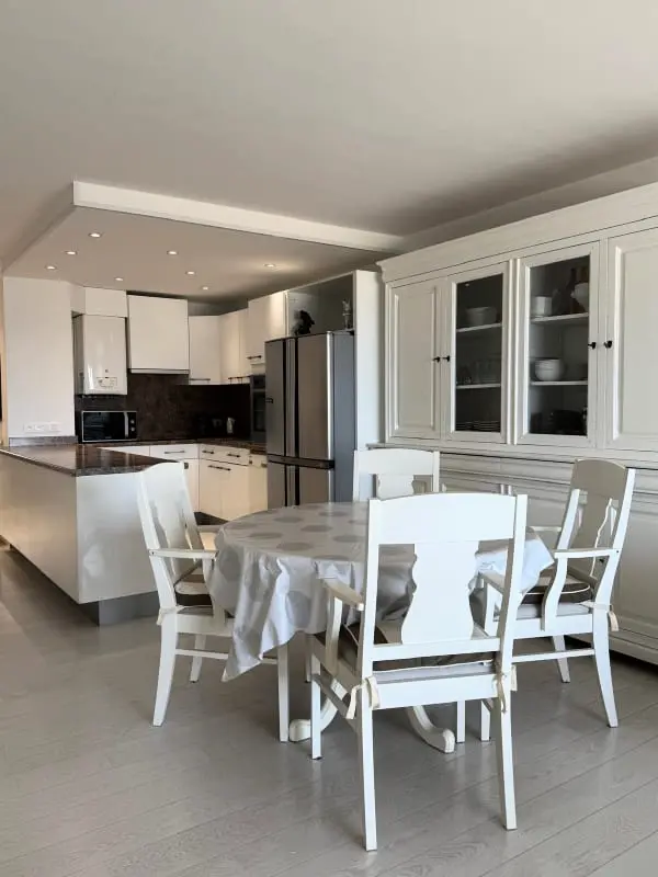 Résidence Superbe T3 Traversant Avec Terrasse Face Au Chenal Vue Mer – Impérial 4