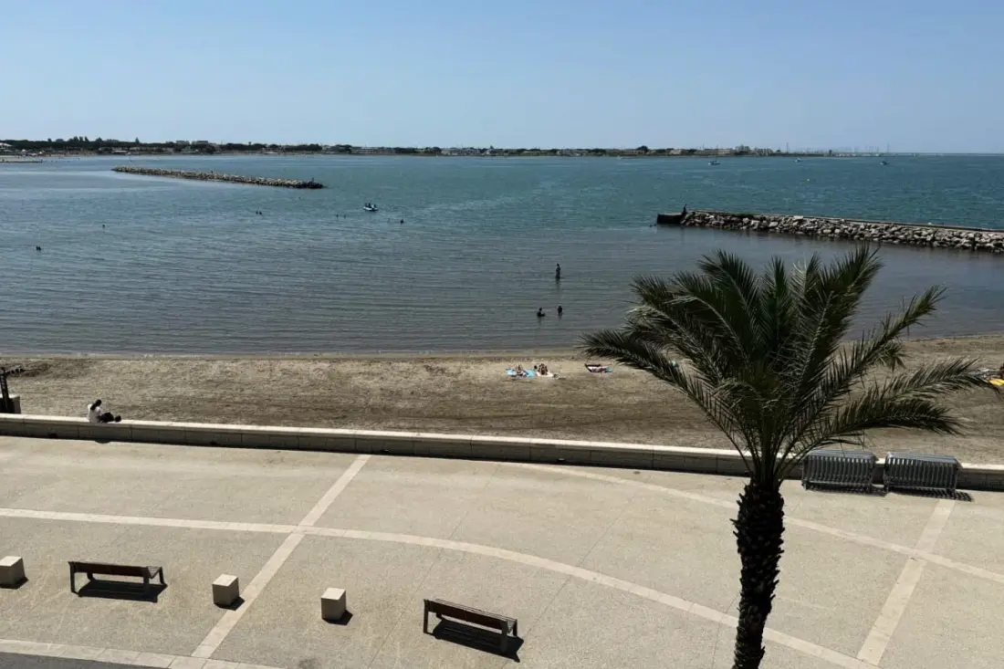 Résidence Superbe T3 Traversant Avec Terrasse Face Au Chenal Vue Mer – Impérial 4