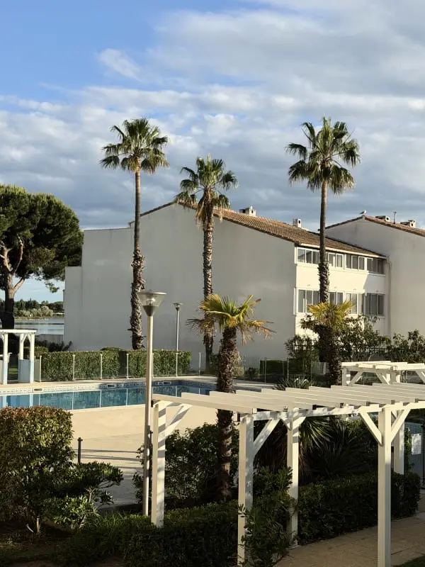 Résidence Terrasses Du Lac – Vue Lac Piscine Clim Parking Terrasse