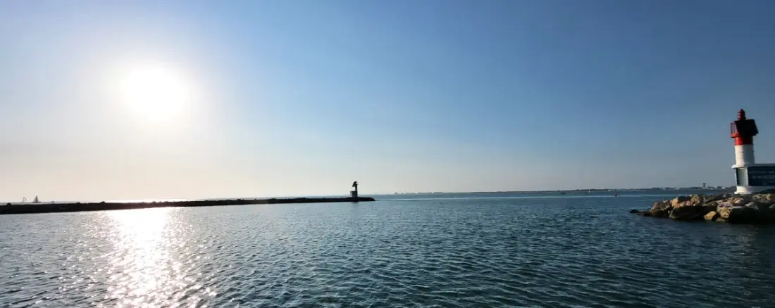 Résidence Une Escale En Bord De Plage ⛱️avec Piscine Et Jardin