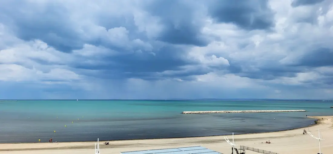 Résidence Une Escale En Bord De Plage ⛱️avec Piscine Et Jardin