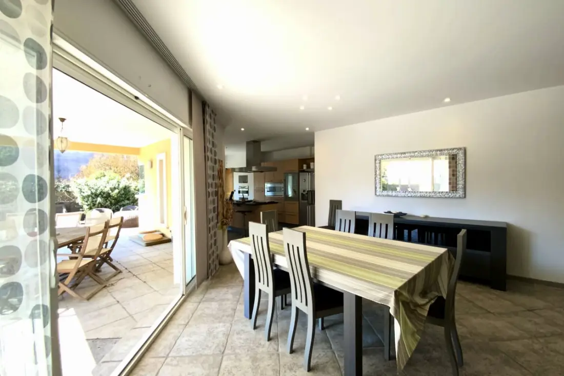 Résidence Villa Yoléa Avec Piscine Privée Au Grau Du Roi – Vacances De Rêve