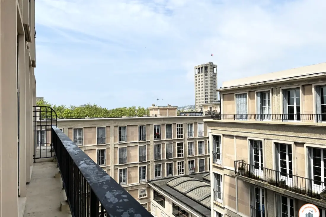 ⚡ Le Véritable Perret - Balcon - Authenticité