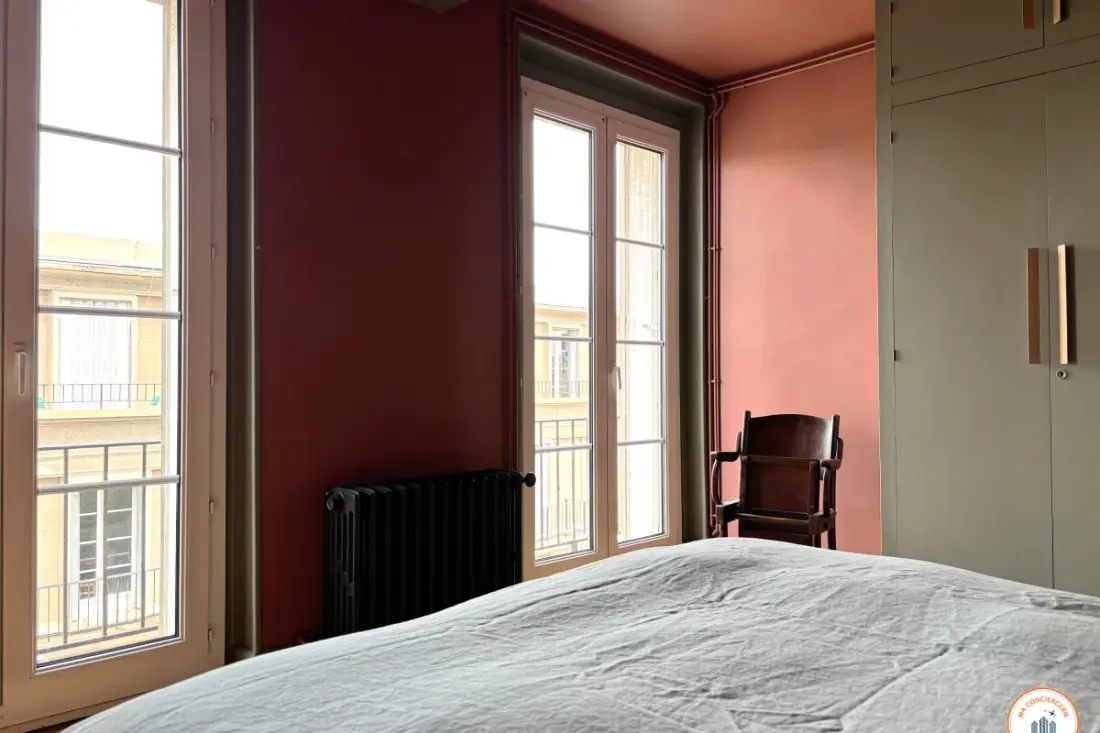 ⚡ Le Véritable Perret - Balcon - Authenticité