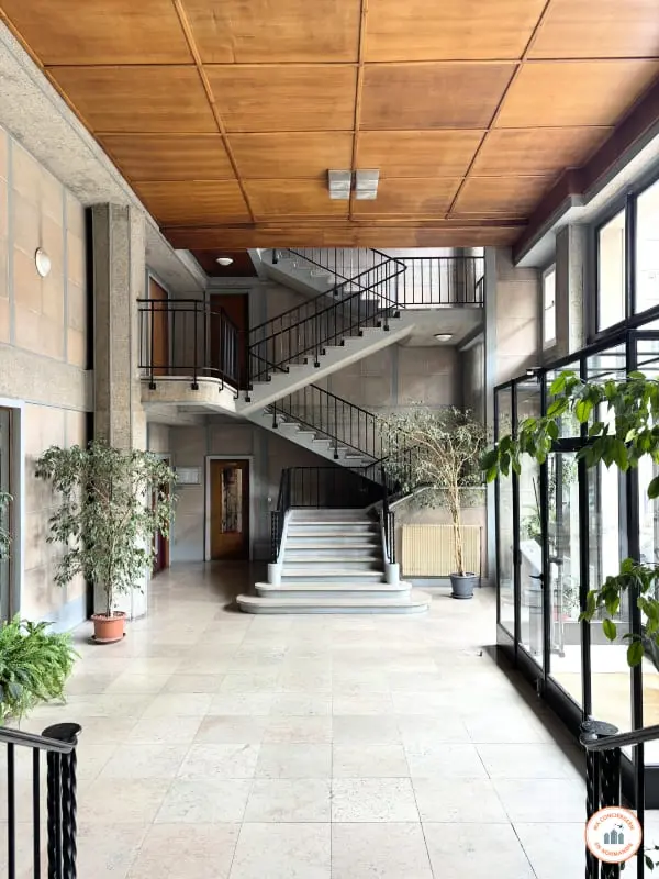 ⚡ Le Véritable Perret - Balcon - Authenticité
