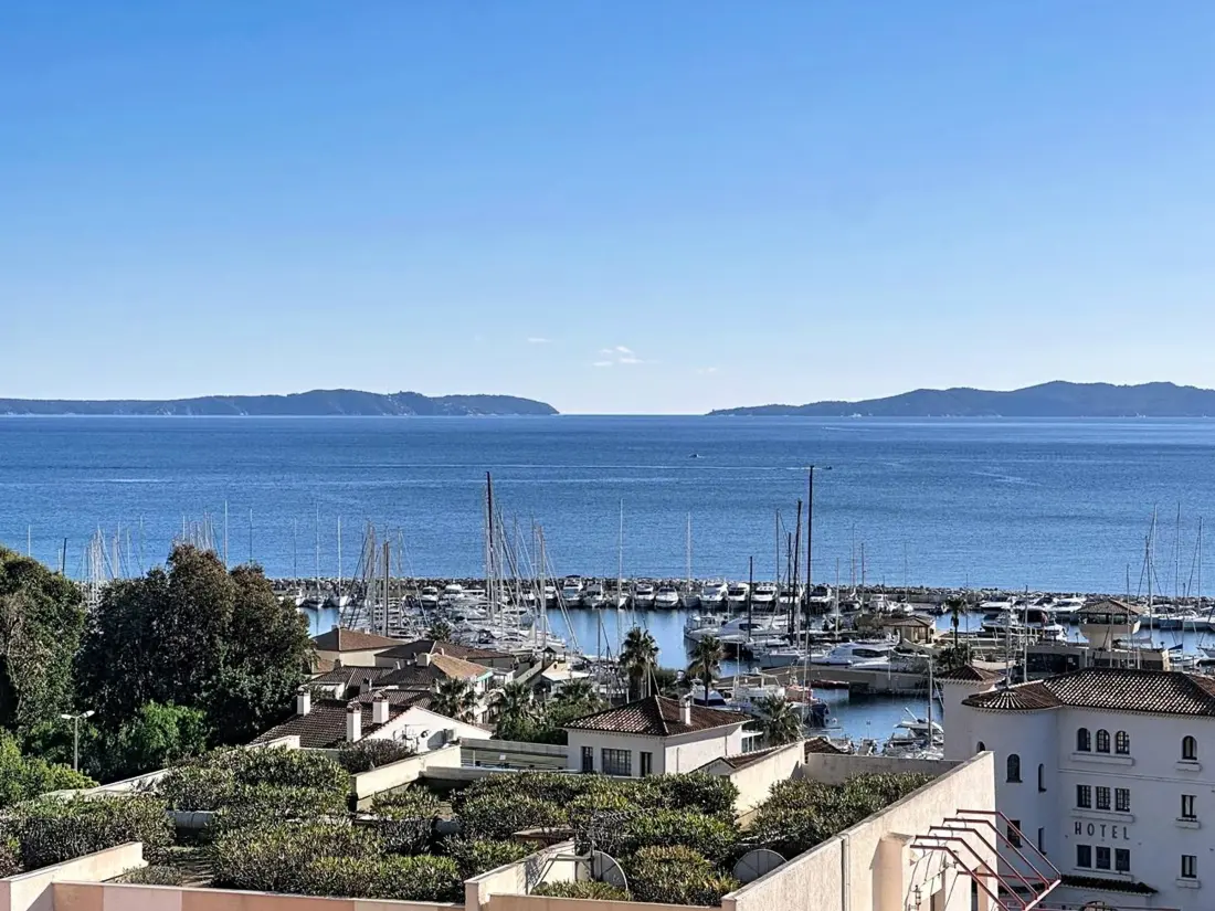 Location de Vacances Le Lavandou 375