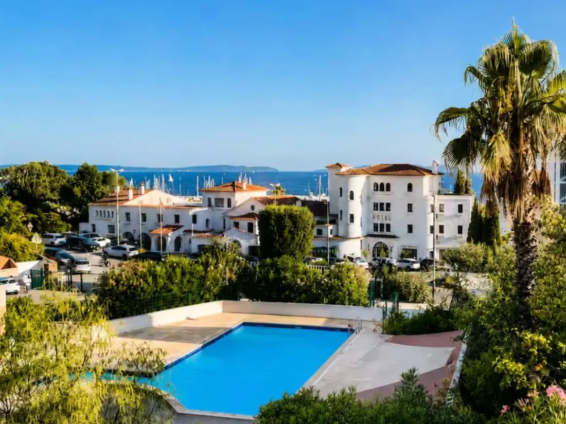 Location de Vacances Le Lavandou 375