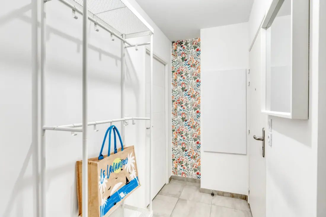 Résidence 🏡 Appartement 2 Chambres Avec Piscine, Parking &amp; Balcon