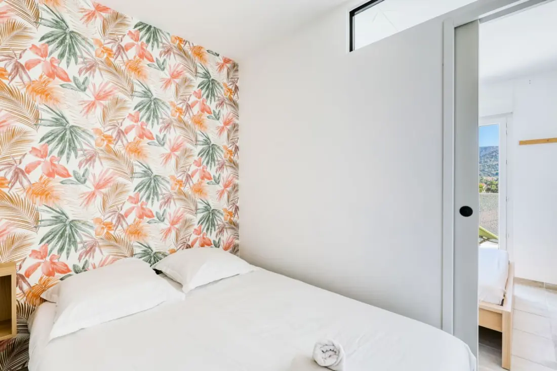 Résidence 🏡 Appartement 2 Chambres Avec Piscine, Parking &amp; Balcon