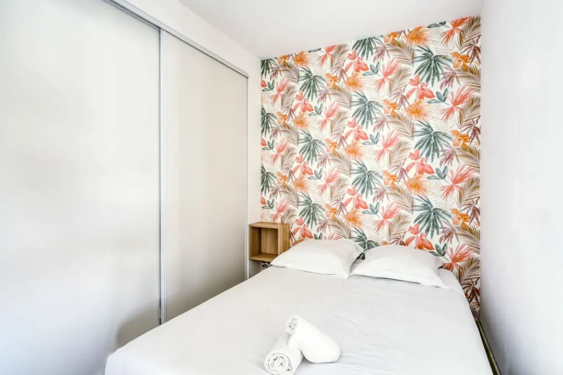 Résidence 🏡 Appartement 2 Chambres Avec Piscine, Parking &amp; Balcon