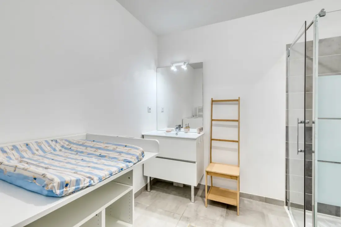 Résidence 🏡 Appartement 2 Chambres Avec Piscine, Parking &amp; Balcon