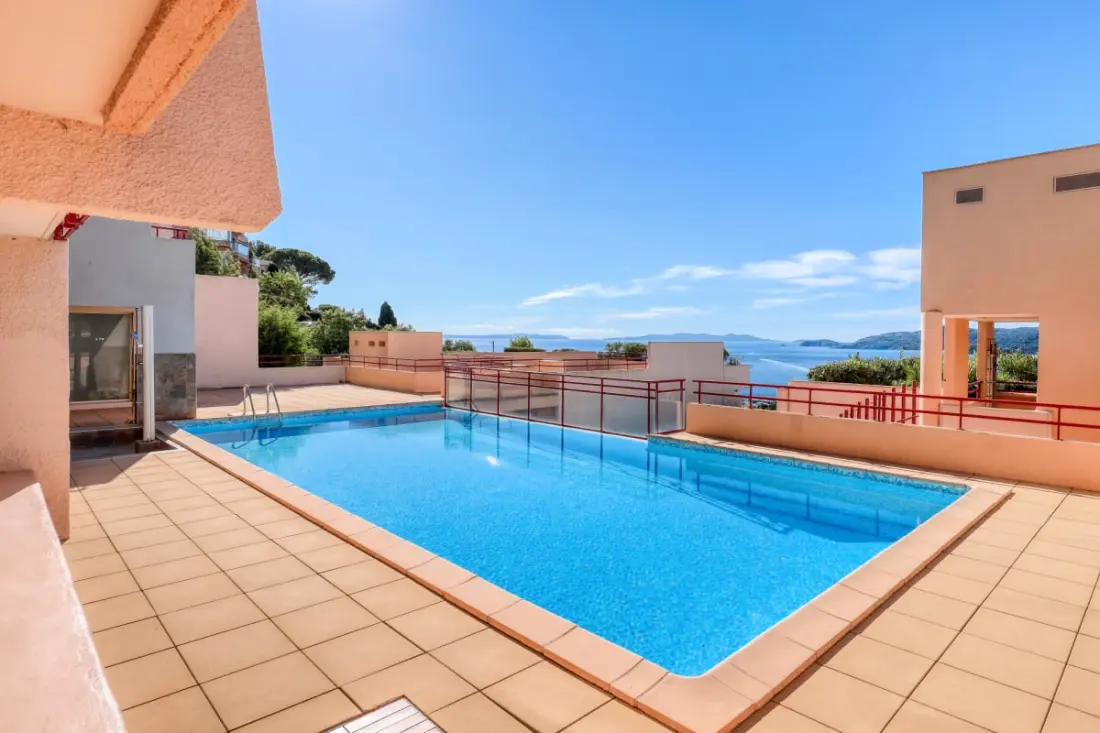 Résidence Appartement Atypique Avec Vue Mer, Piscine Et Charme à La Pagnol