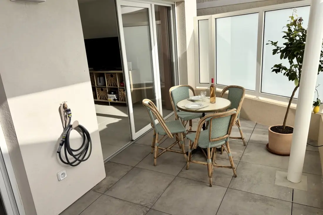 Résidence Appartement Neuf Avec Terrasse Et Parking Et Piscine
