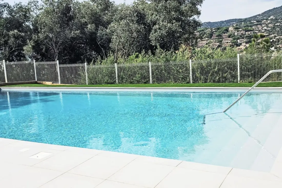 Résidence Appartement Neuf Avec Terrasse Et Parking Et Piscine